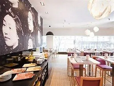 ****  Holiday Inn Paris Opéra - Grands Boulevards, an IHG Hotel France