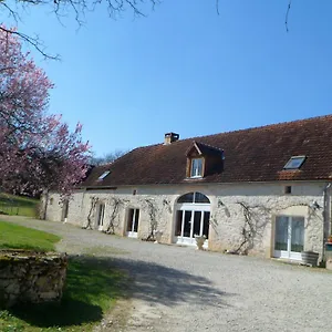 https://domaine-de-la-vaysse-chambres-dhotes.midi-pyreneeshotels.com