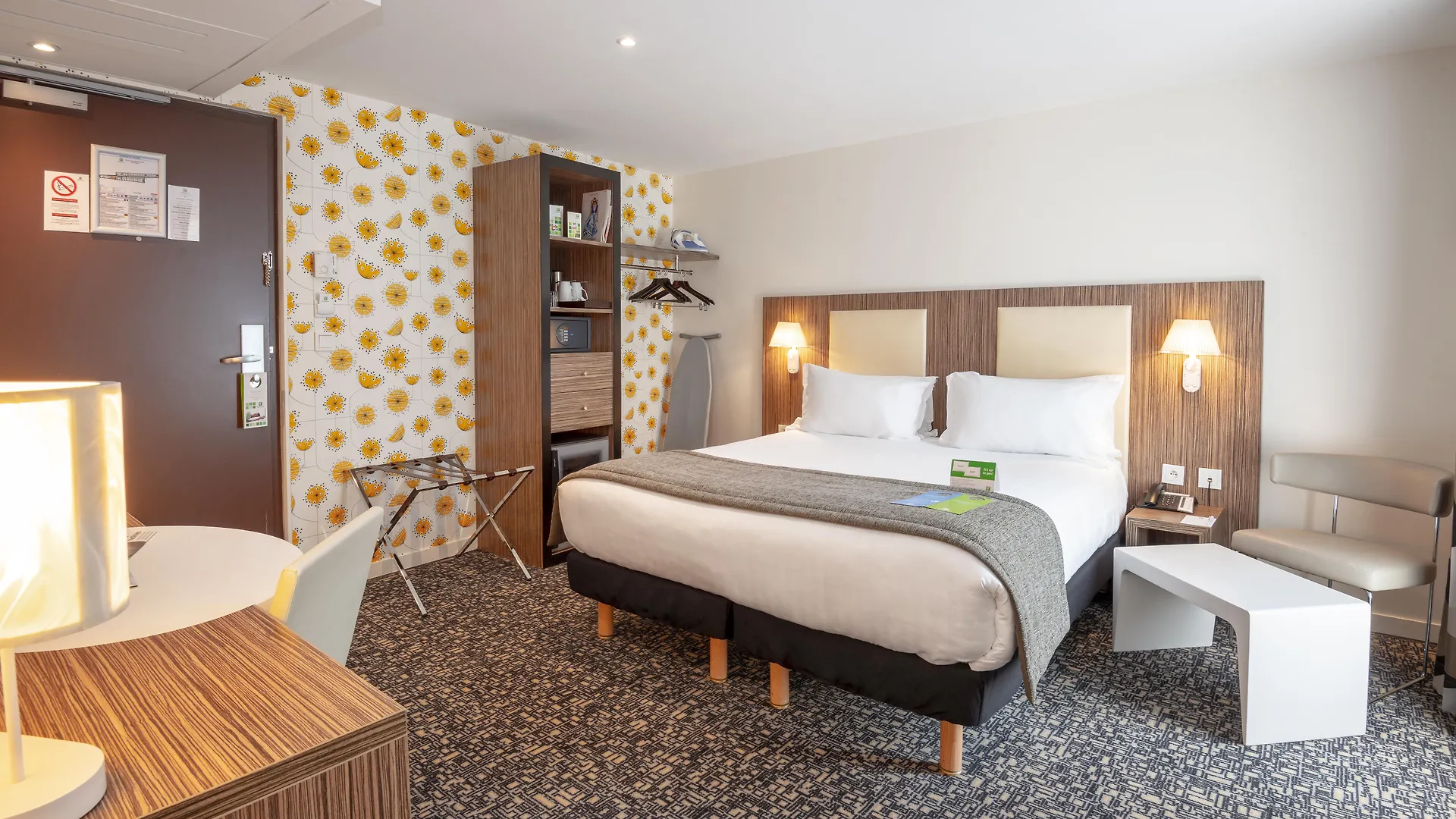 Holiday Inn Paris Opéra - Grands Boulevards, an IHG Hotel