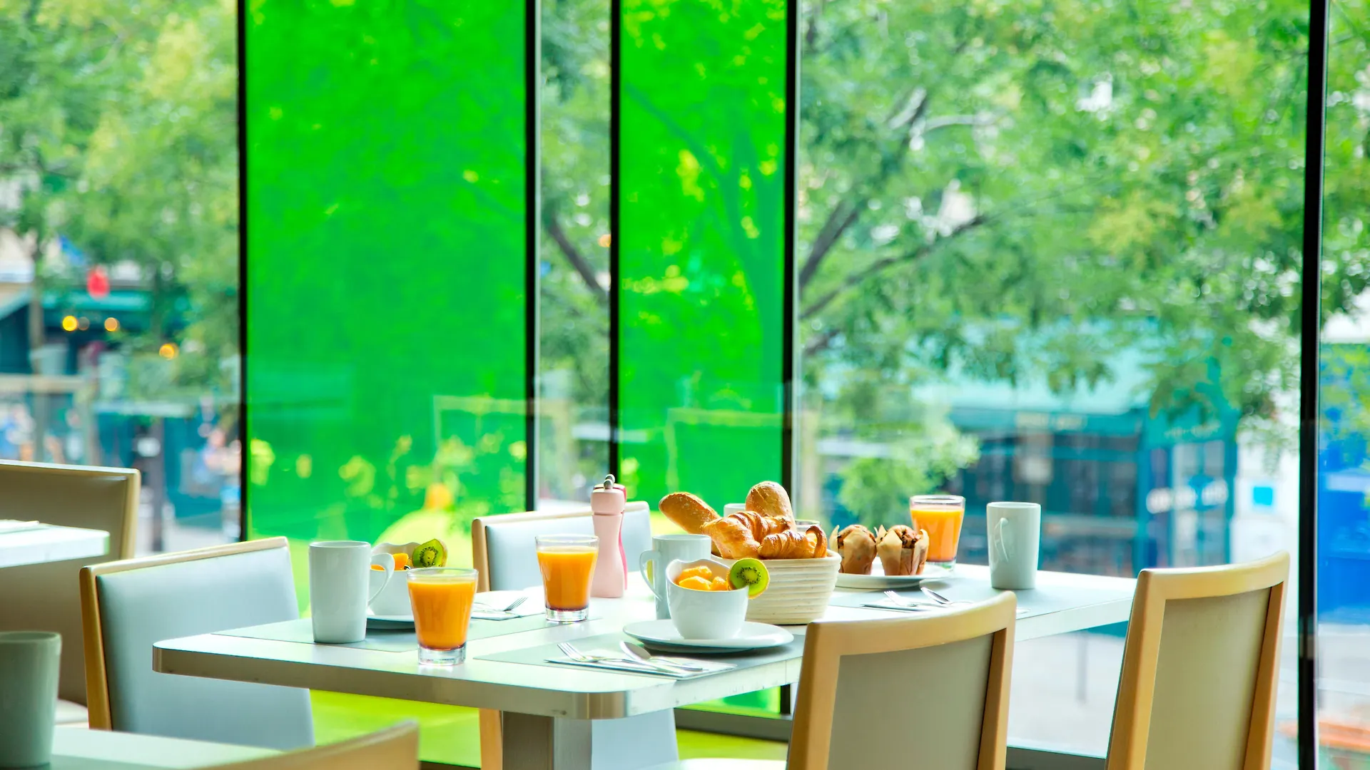 Holiday Inn Paris Opéra - Grands Boulevards, an IHG Hotel